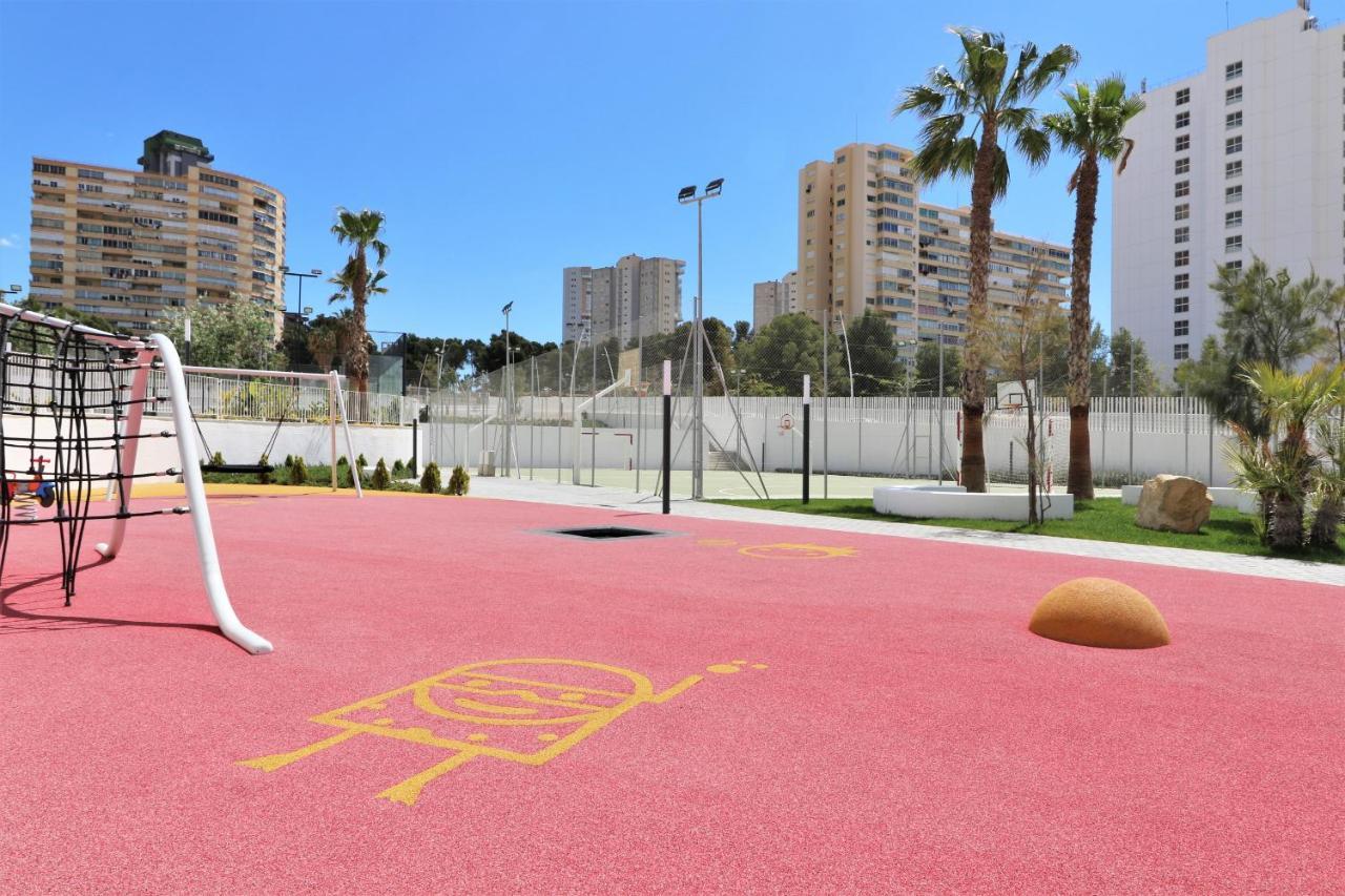 Sunset Waves Deluxe Apartments Poniente Beach Resort Benidorm Exterior photo